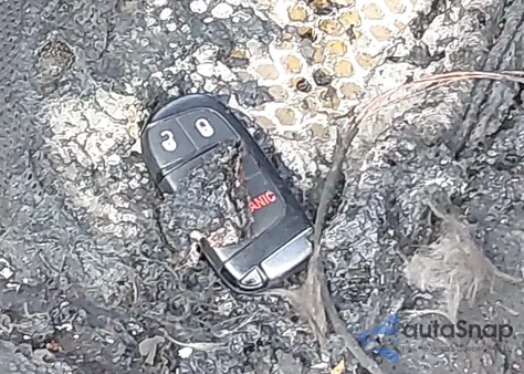 2015 Dodge Challenger R/T Scat Pack z USA, uszkodzony, nr VIN 2C3CDZFJ3FH773950